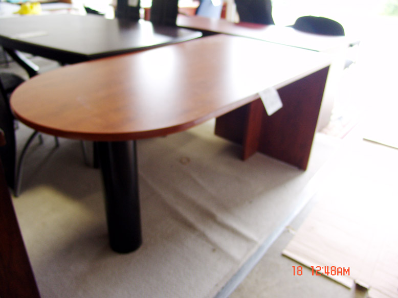 desk-large002.jpg