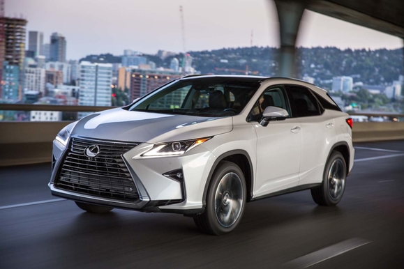 2016_Lexus_RX_350_13.jpg