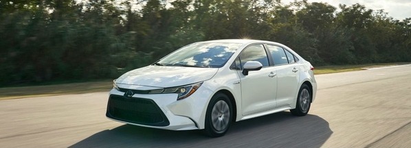 2020-Toyota-Corolla_o-1038x375.jpg